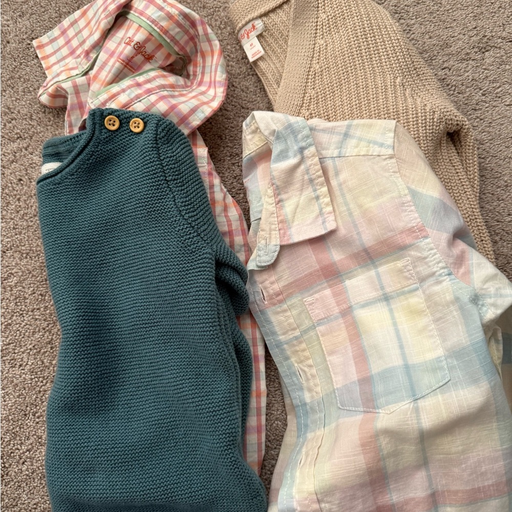Cat& Jack button down & 2 sweaters - Picture 12 of 16